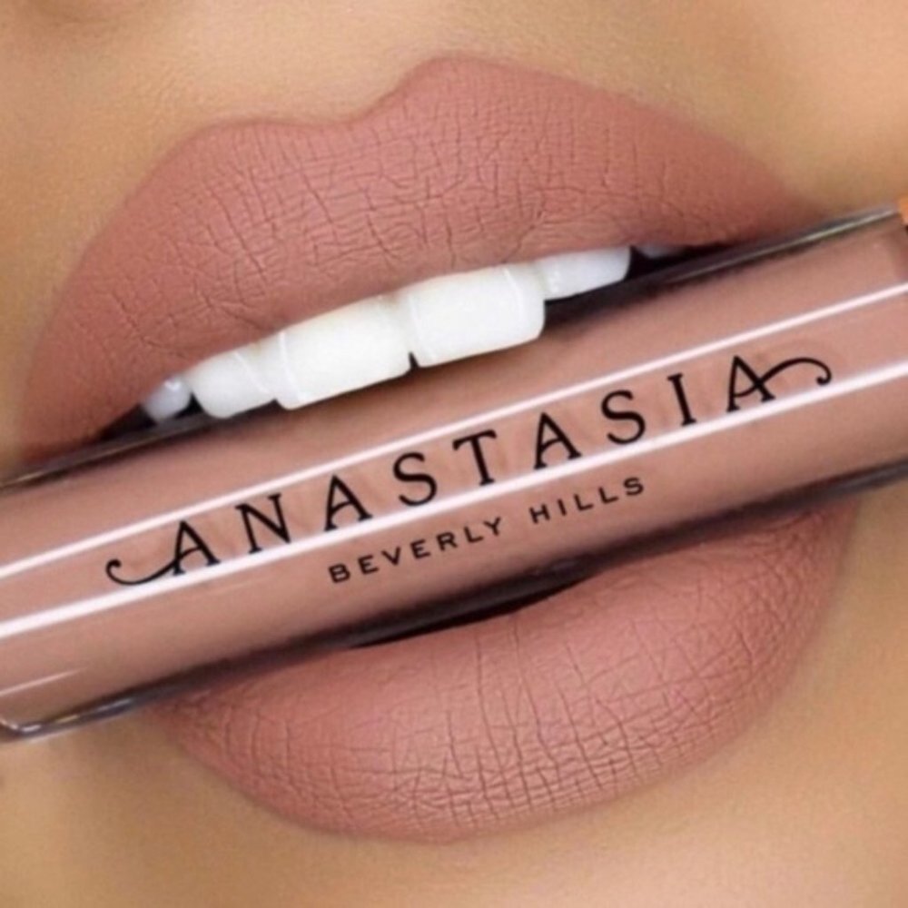 Anastasia Beverly Hills Liquid Lipstick in Naked